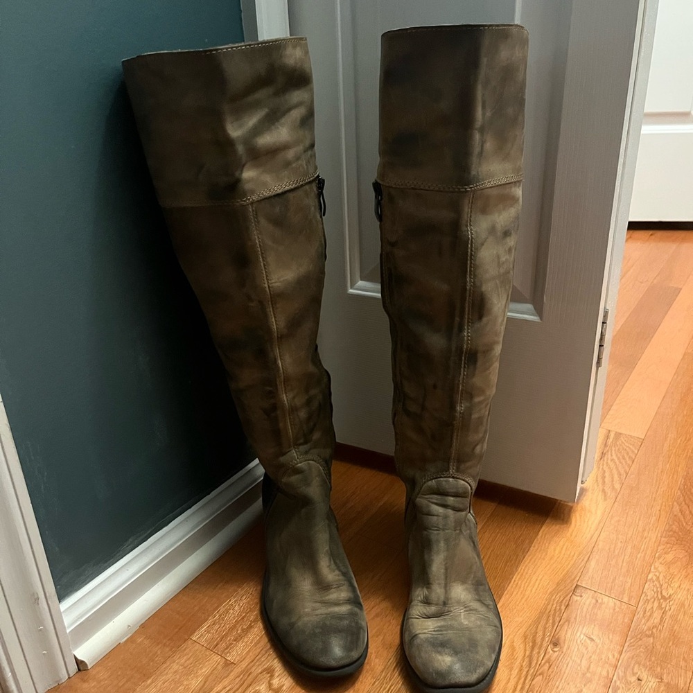 Vince Camuto Bilco over the knee Leather Boots